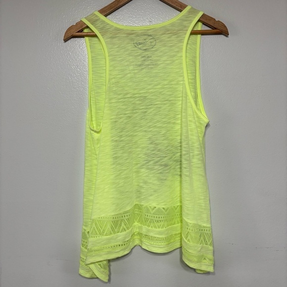 Disney Minnie Mouse Cutesy Floral Lace Neon Green Tank Top Size XXL - Picture 4 of 4